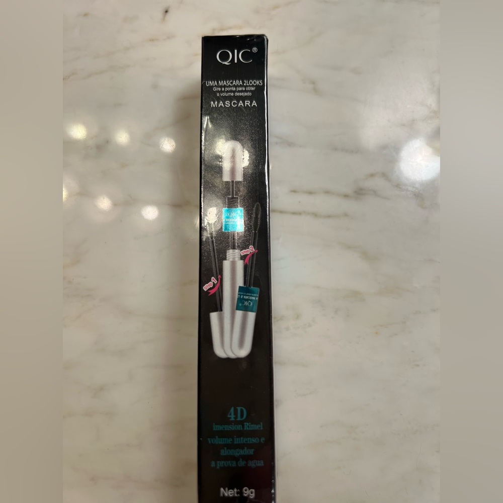 QIC Dual Mascara Black. New in Box.